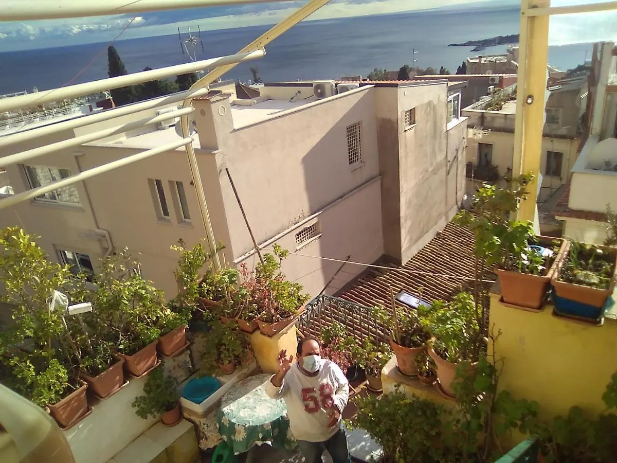 Room In Guest Room - Cozy Large Room For Five People Taormina Penzion